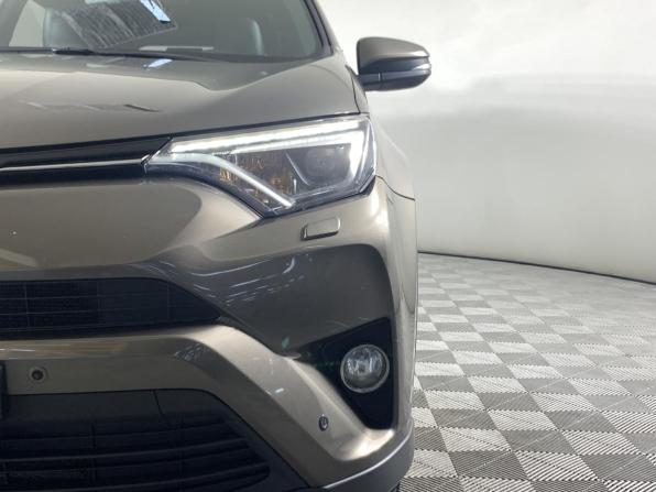 Toyota RAV4 IV (XA40) Рестайлинг с пробегом 2016 года, цена 2 700 000 рублей, 109000 км, внедорожник, Автокод Объявления