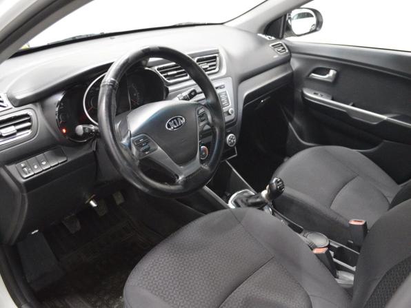 Kia Rio III Рестайлинг с пробегом 2016 года, цена 760 000 рублей, 161300 км, седан, Автокод Объявления