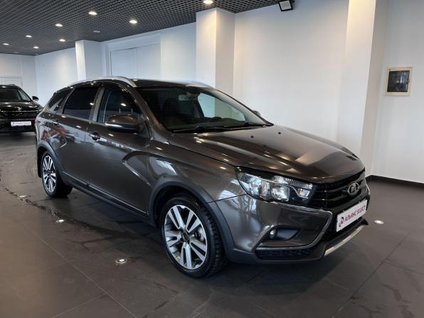 Lada (ВАЗ) Vesta I с пробегом 2019 года, цена 1 096 000 рублей, 107335 км, универсал, Автокод Объявления
