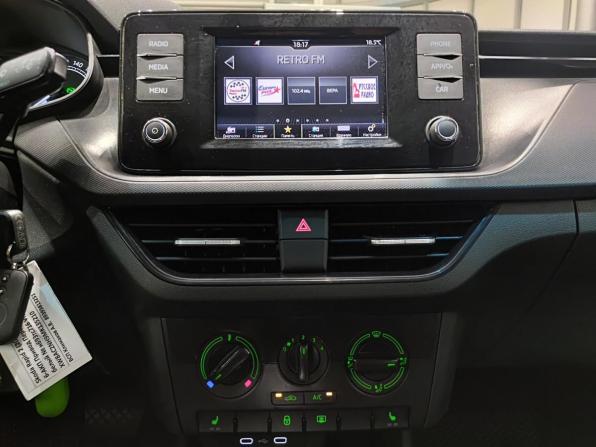 Skoda Rapid II с пробегом 2021 года, цена 1 647 000 рублей, 95123 км, лифтбек, Автокод Объявления