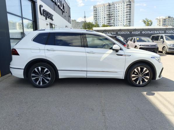 Volkswagen Tiguan II Рестайлинг (China Market) с пробегом 2023 года, цена 3 997 000 рублей, 82000 км, внедорожник, Автокод Объявления