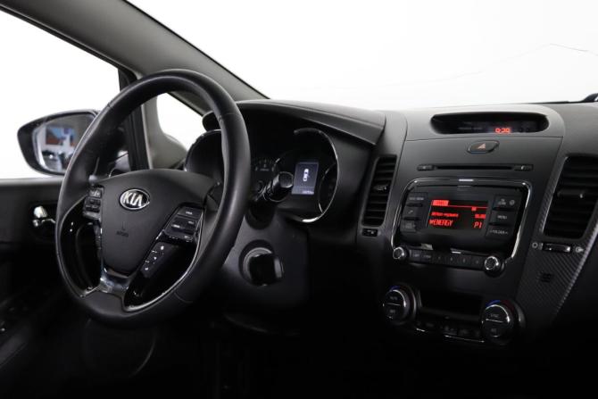 Kia Cerato III Рестайлинг (Classic) с пробегом 2018 года, цена 1 579 990 рублей, 106471 км, седан, Автокод Объявления