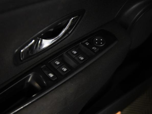 Renault Fluence I с пробегом 2012 года, цена 495 000 рублей, 297083 км, седан, Автокод Объявления
