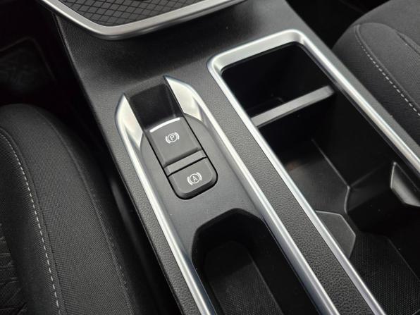Haval M6 II с пробегом 2023 года, цена 1 999 000 рублей, 26301 км, внедорожник, Автокод Объявления
