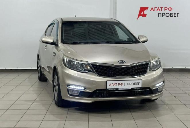 Kia Rio III Рестайлинг с пробегом 2015 года, цена 820 000 рублей, 110343 км, седан, Автокод Объявления