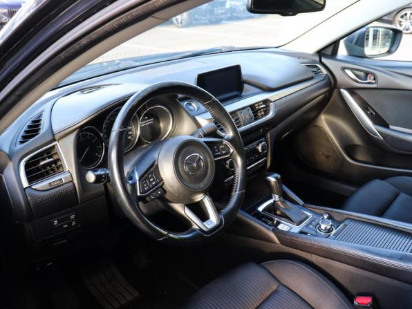 Mazda 6 III (GJ) Рестайлинг с пробегом 2017 года, цена 1 749 000 рублей, 134600 км, седан, Автокод Объявления