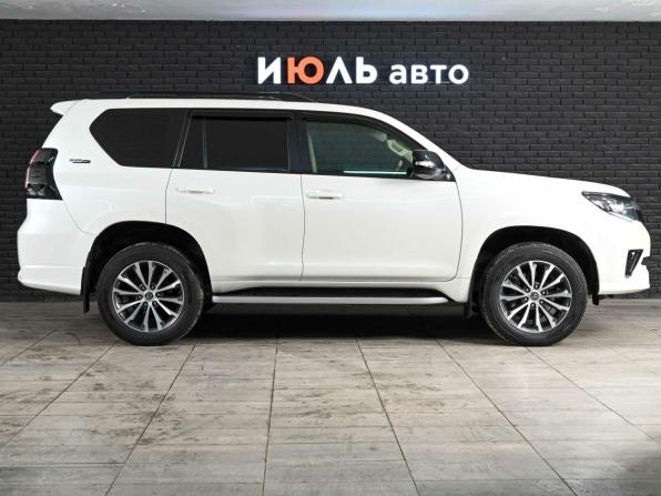 Toyota Land Cruiser Prado 150 Series Рестайлинг 3 с пробегом 2021 года, цена 7 230 000 рублей, 65329 км, внедорожник, Автокод Объявления