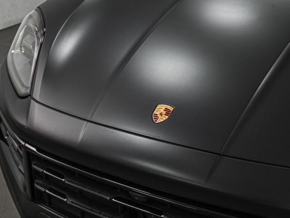 Porsche Cayenne III Рестайлинг с пробегом 2024 года, цена 16 350 000 рублей, 34752 км, внедорожник, Автокод Объявления