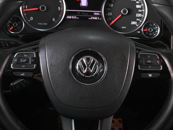 Volkswagen Touareg II с пробегом 2010 года, цена 2 149 000 рублей, 288925 км, внедорожник, Автокод Объявления