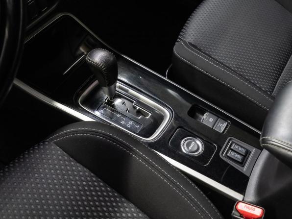 Mitsubishi Outlander III Рестайлинг 3 с пробегом 2019 года, цена 2 300 000 рублей, 140496 км, внедорожник, Автокод Объявления