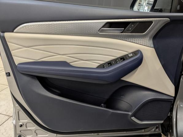 Haval F7x I Рестайлинг с пробегом 2024 года, цена 2 650 000 рублей, 8631 км, внедорожник, Автокод Объявления