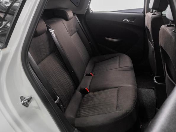 Opel Astra J с пробегом 2011 года, цена 719 000 рублей, 215754 км, хэтчбек, Автокод Объявления
