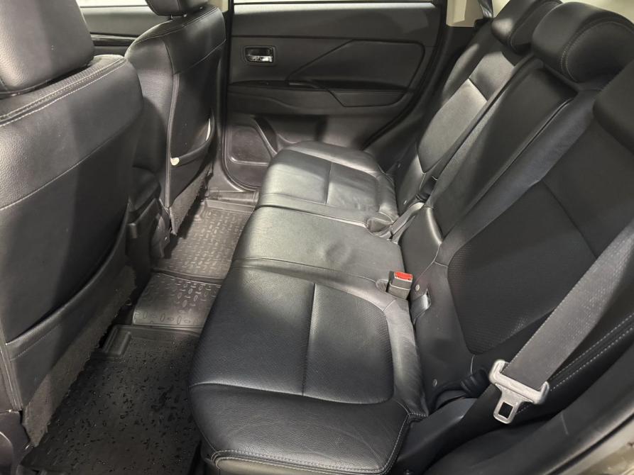 Mitsubishi Outlander III Рестайлинг 2 Химки  - изображение 12