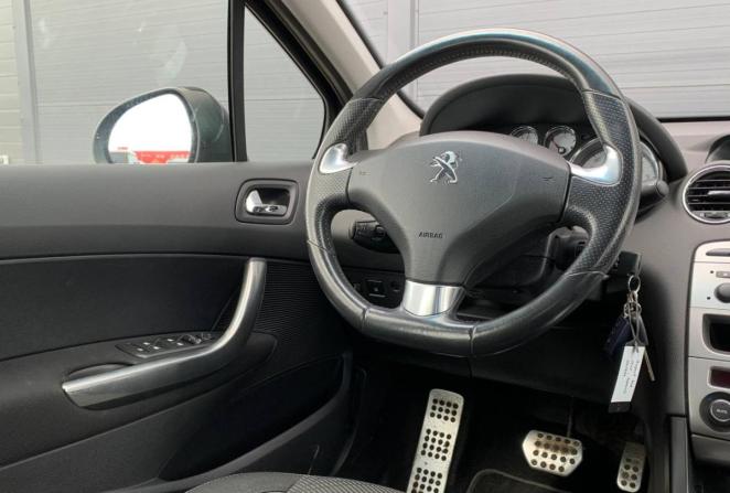 Peugeot 408 I с пробегом 2015 года, цена 650 000 рублей, 134570 км, седан, Автокод Объявления