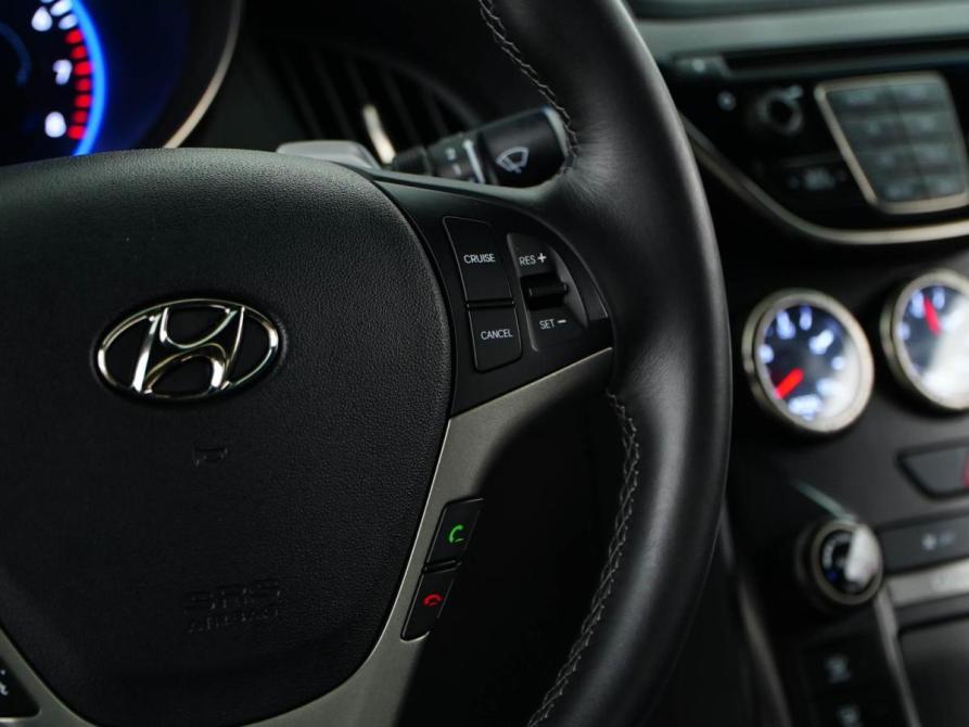 Hyundai Genesis Coupe I Рестайлинг Москва  - изображение 13