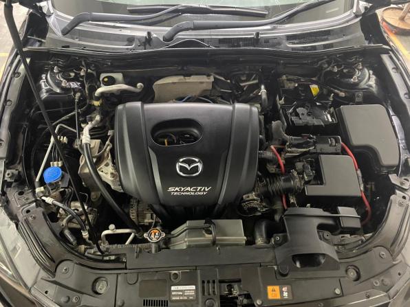 Mazda Axela III с пробегом 2015 года, цена 1 350 000 рублей, 59582 км, хэтчбек, Автокод Объявления
