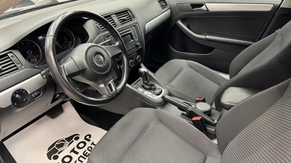 Volkswagen Jetta VI Киров  - изображение 8