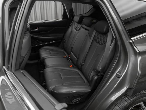 Hyundai Santa Fe IV Рестайлинг с пробегом 2021 года, цена 4 070 000 рублей, 79408 км, внедорожник, Автокод Объявления