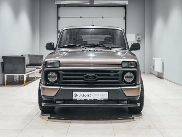 Lada (ВАЗ) Niva Legend I с пробегом 2024 года, цена 1 099 600 рублей, 5077 км, внедорожник, Автокод Объявления