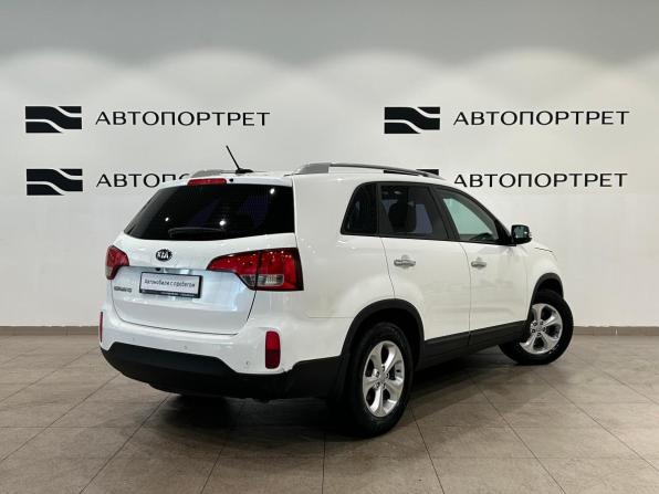 Kia Sorento II Рестайлинг с пробегом 2018 года, цена 1 799 000 рублей, 141867 км, внедорожник, Автокод Объявления