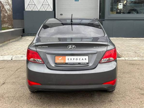Hyundai Solaris I Рестайлинг с пробегом 2015 года, цена 896 000 рублей, 130000 км, седан, Автокод Объявления