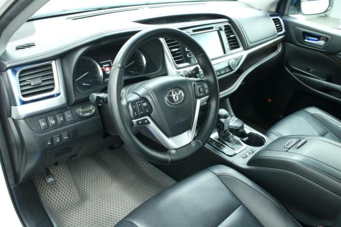 Toyota Highlander III (XU50) с пробегом 2014 года, цена 2 590 000 рублей, 128164 км, внедорожник, Автокод Объявления
