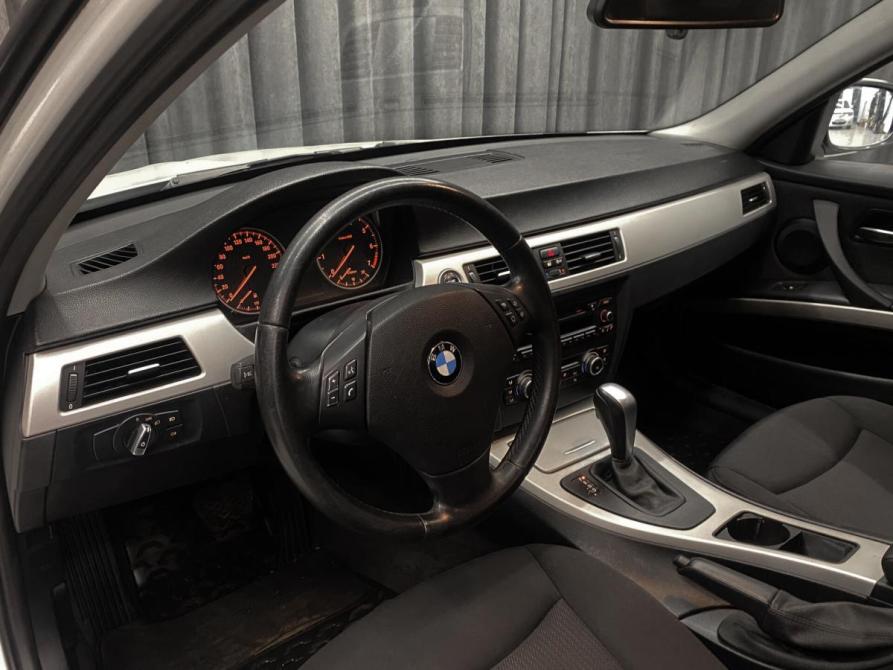 BMW 3 серии V (E90/E91/E92/E93) Рестайлинг Красноярск  - изображение 8