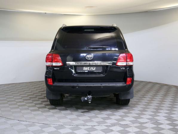 Toyota Land Cruiser 200 Series с пробегом 2011 года, цена 2 890 000 рублей, 203000 км, внедорожник, Автокод Объявления