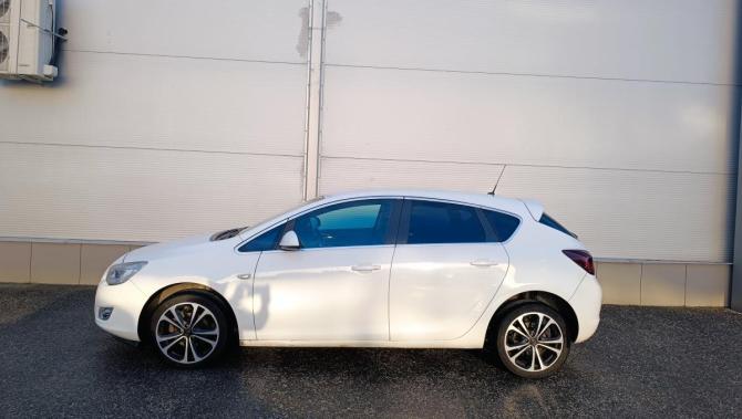 Opel Astra J с пробегом 2011 года, цена 727 000 рублей, 150500 км, хэтчбек, Автокод Объявления