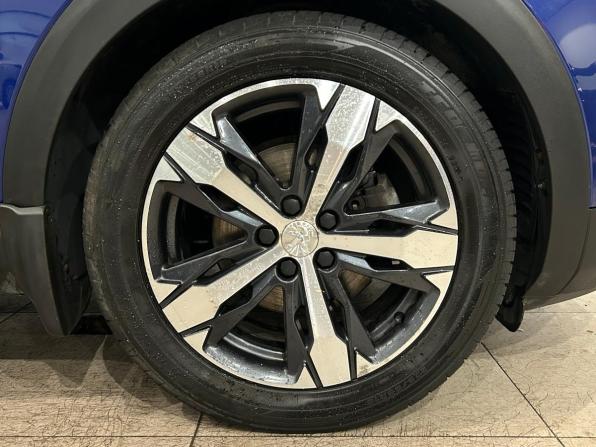 Peugeot 3008 II с пробегом 2017 года, цена 1 399 000 рублей, 172239 км, внедорожник, Автокод Объявления