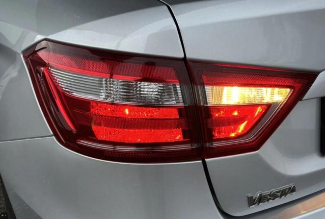 Lada (ВАЗ) Vesta I с пробегом 2021 года, цена 1 030 000 рублей, 62415 км, седан, Автокод Объявления