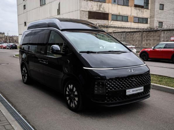 Hyundai Staria I с пробегом 2021 года, цена 4 725 000 рублей, 112207 км, минивэн, Автокод Объявления