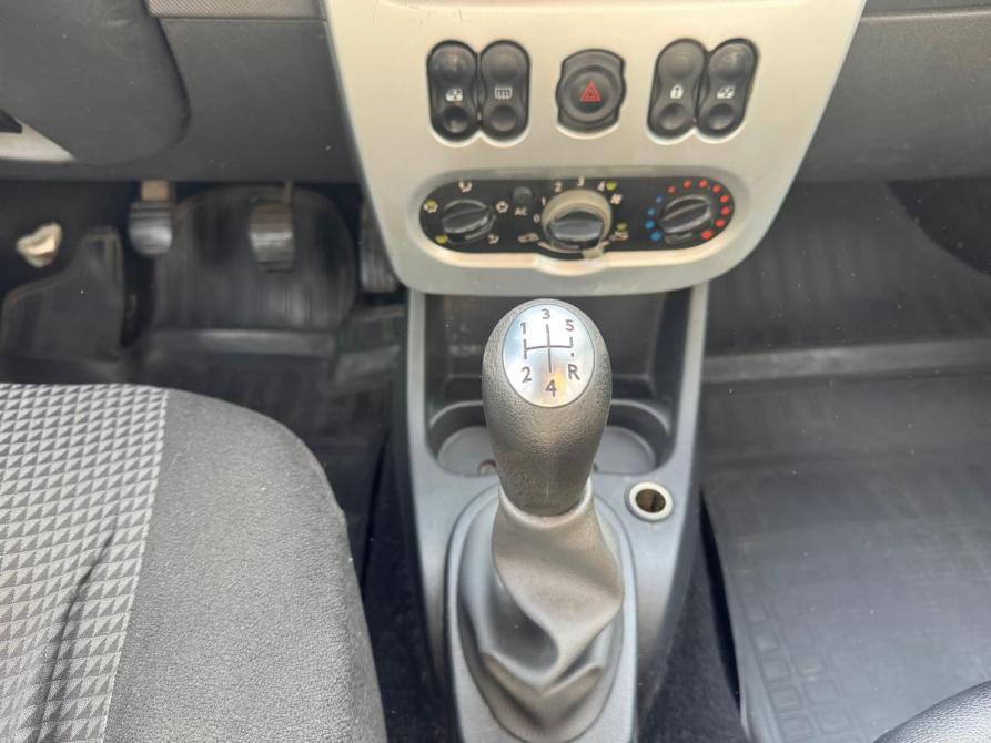 Renault Sandero I Ростов-на-Дону  - изображение 13