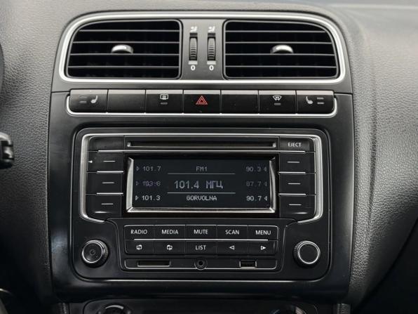 Volkswagen Polo V с пробегом 2013 года, цена 650 000 рублей, 292456 км, седан, Автокод Объявления