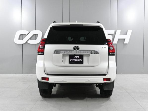Toyota Land Cruiser Prado 150 Series Рестайлинг 3 с пробегом 2022 года, цена 6 450 000 рублей, 37041 км, внедорожник, Автокод Объявления