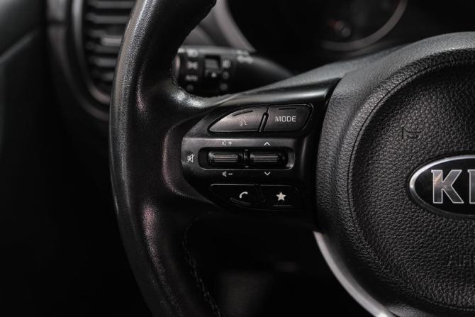 Kia Rio IV Рестайлинг с пробегом 2020 года, цена 1 499 000 рублей, 140000 км, седан, Автокод Объявления