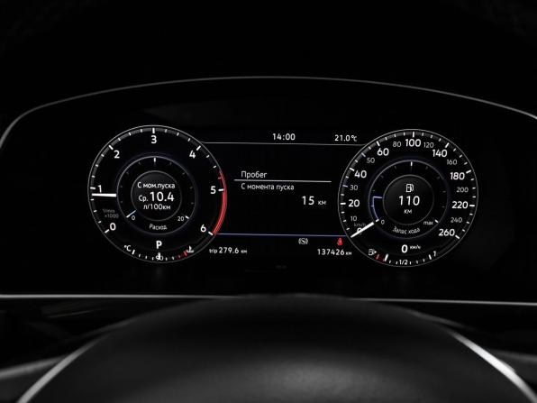 Volkswagen Tiguan II с пробегом 2018 года, цена 2 489 000 рублей, 137420 км, внедорожник, Автокод Объявления