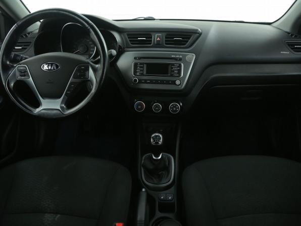 Kia Rio III Рестайлинг с пробегом 2016 года, цена 648 000 рублей, 228600 км, седан, Автокод Объявления