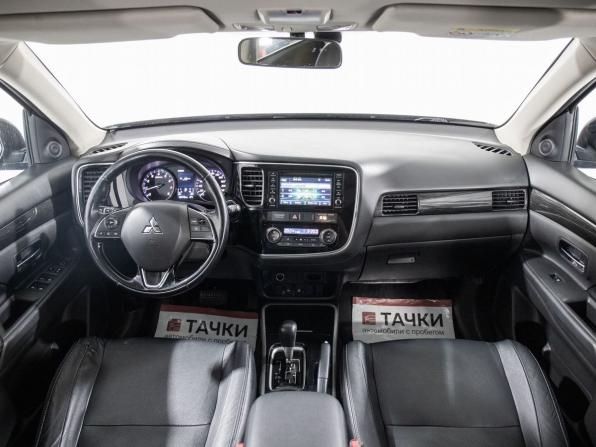Mitsubishi Outlander III Рестайлинг 2 с пробегом 2017 года, цена 2 130 000 рублей, 194770 км, внедорожник, Автокод Объявления