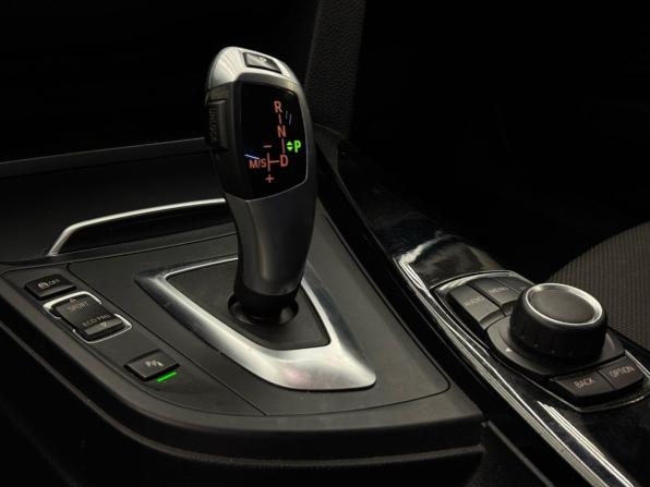 BMW 3 серии VI (F3x) Рестайлинг с пробегом 2016 года, цена 1 890 000 рублей, 128000 км, седан, Автокод Объявления