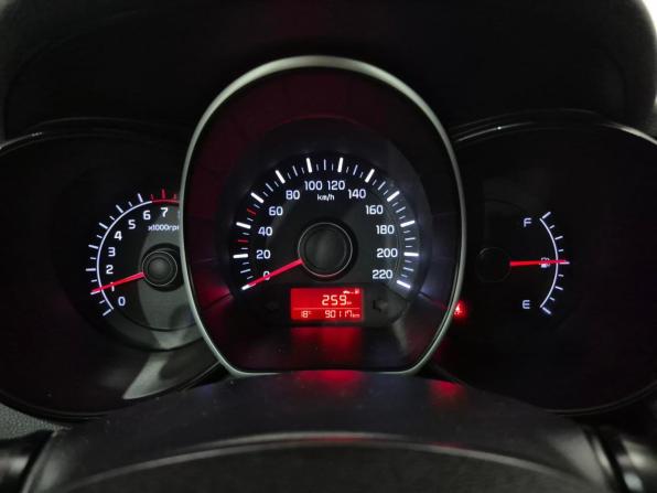 Kia Rio III Рестайлинг с пробегом 2016 года, цена 1 100 000 рублей, 90115 км, хэтчбек, Автокод Объявления