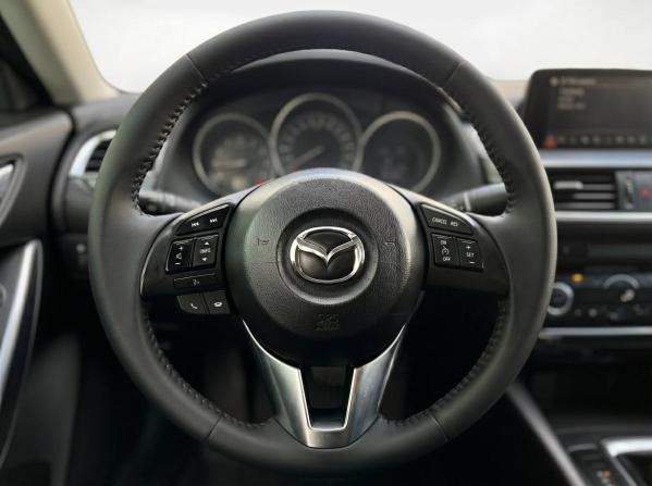Mazda 6 III (GJ) Рестайлинг с пробегом 2015 года, цена 1 435 000 рублей, 205588 км, седан, Автокод Объявления