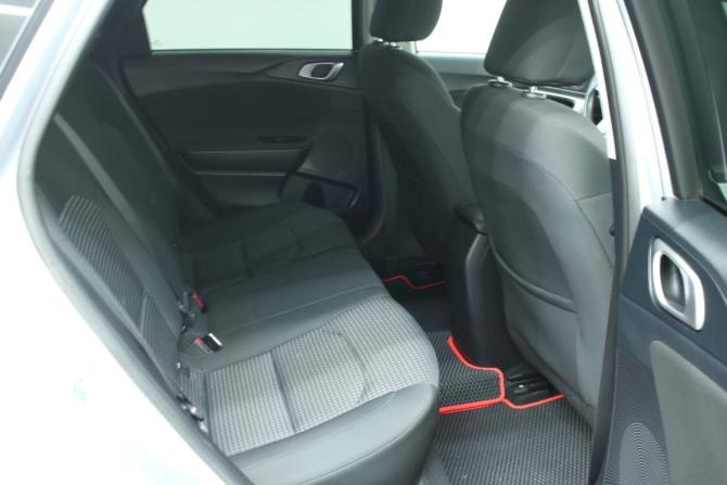 Kia Ceed III с пробегом 2019 года, цена 1 545 000 рублей, 77240 км, хэтчбек, Автокод Объявления