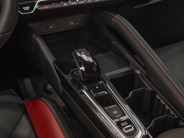 Geely Coolray I Рестайлинг с пробегом 2023 года, цена 1 899 000 рублей, 67700 км, внедорожник, Автокод Объявления