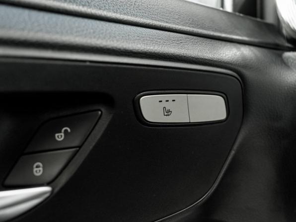 Mercedes-Benz V-Класс III (W447) с пробегом 2018 года, цена 4 100 000 рублей, 155699 км, минивэн, Автокод Объявления