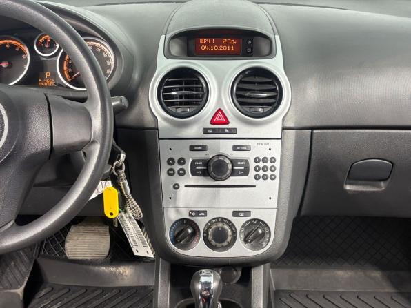 Opel Corsa D Рестайлинг II с пробегом 2011 года, цена 650 000 рублей, 58605 км, хэтчбек, Автокод Объявления