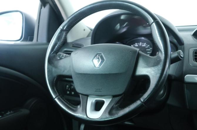Renault Fluence I с пробегом 2012 года, цена 699 000 рублей, 149500 км, седан, Автокод Объявления