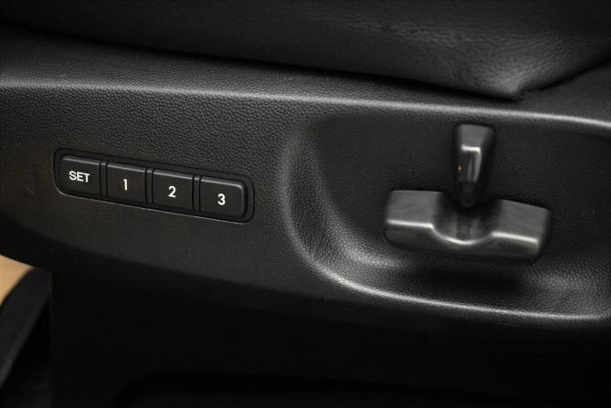 Mazda CX-7 I с пробегом 2008 года, цена 1 000 000 рублей, 223868 км, внедорожник, Автокод Объявления