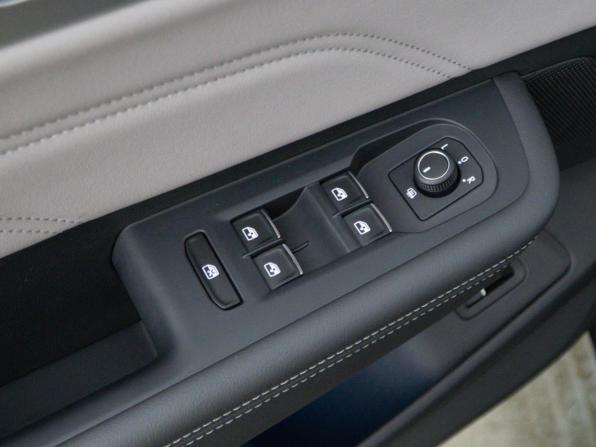 Volkswagen Tavendor I с пробегом 2025 года, цена 5 149 999 рублей, 426 км, внедорожник, Автокод Объявления