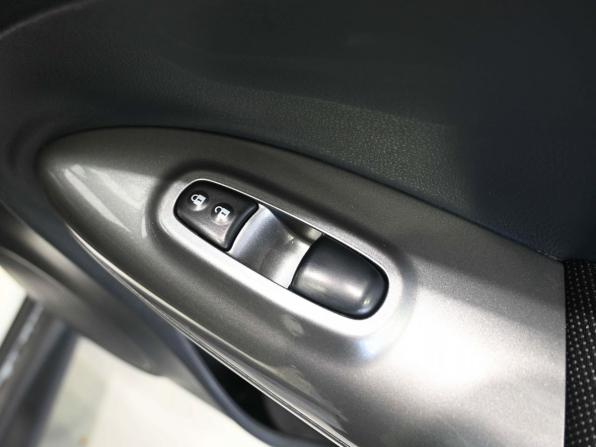 Nissan Juke I с пробегом 2012 года, цена 1 069 900 рублей, 189000 км, внедорожник, Автокод Объявления